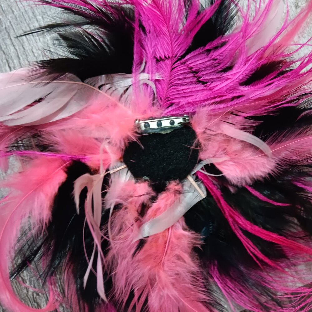 Fancy Feather Coursage Bow - Picture 2 of 4